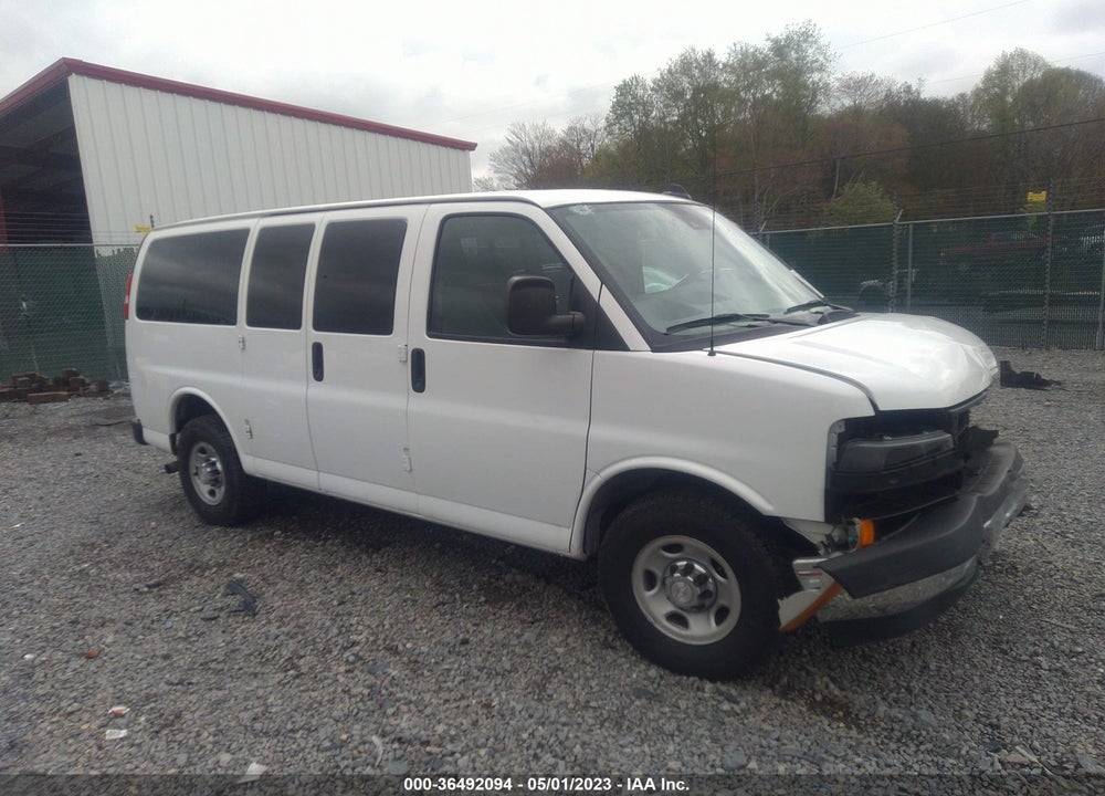 2020 CHEVROLET EXPRESS PASSENGER RWD 2500 REGULAR WHEELBASE LT VIN: 1GAWGFFGXL1152078