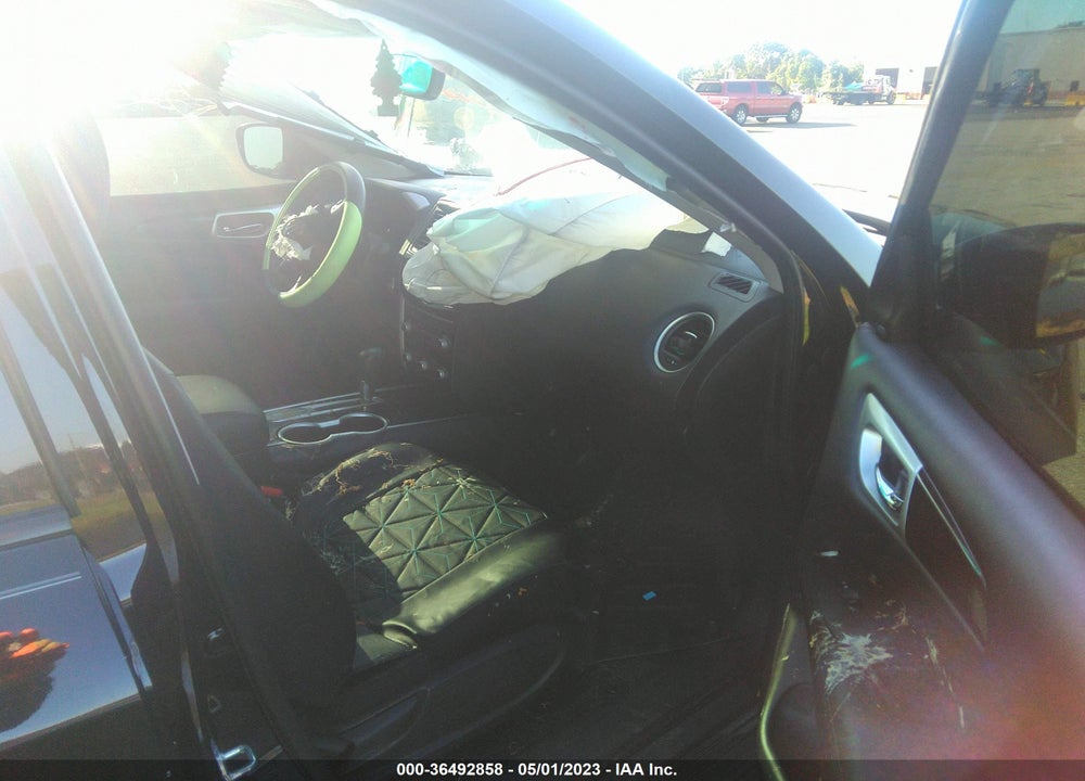 2020 NISSAN PATHFINDER SV 2WD VIN: 5N1DR2BN3LC587479
