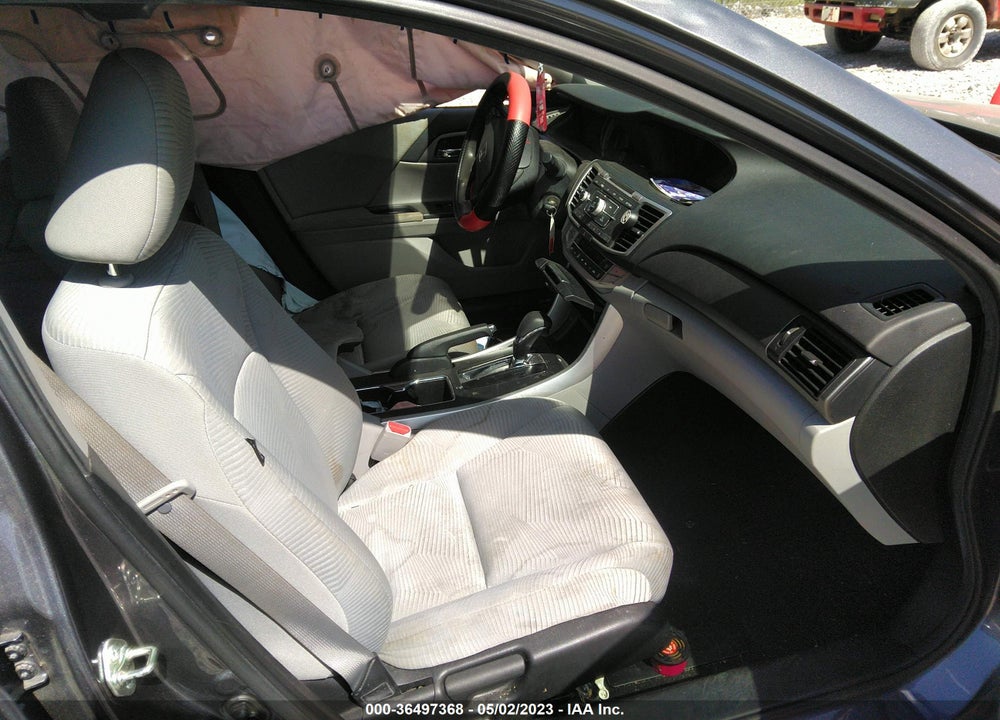 2015 HONDA ACCORD LX VIN: 1HGCR2F37FA213421