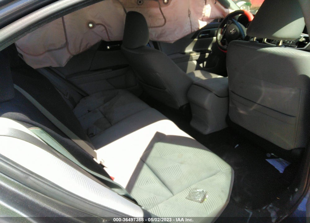 2015 HONDA ACCORD LX VIN: 1HGCR2F37FA213421