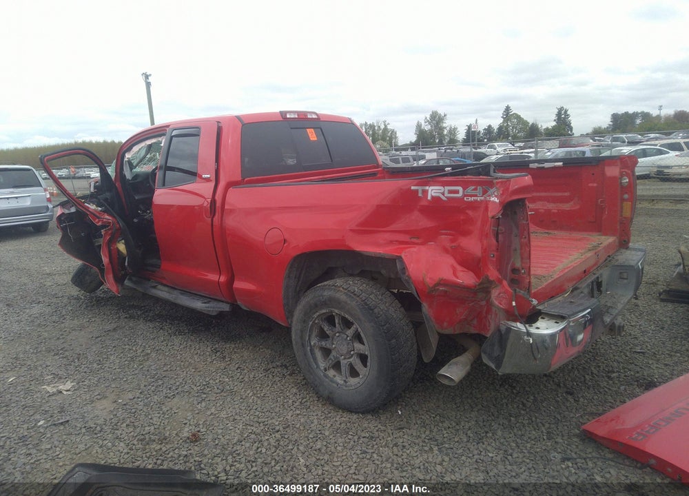 2015 TOYOTA TUNDRA SR5 5.7L V8 VIN: 5TFUY5F18FX431581