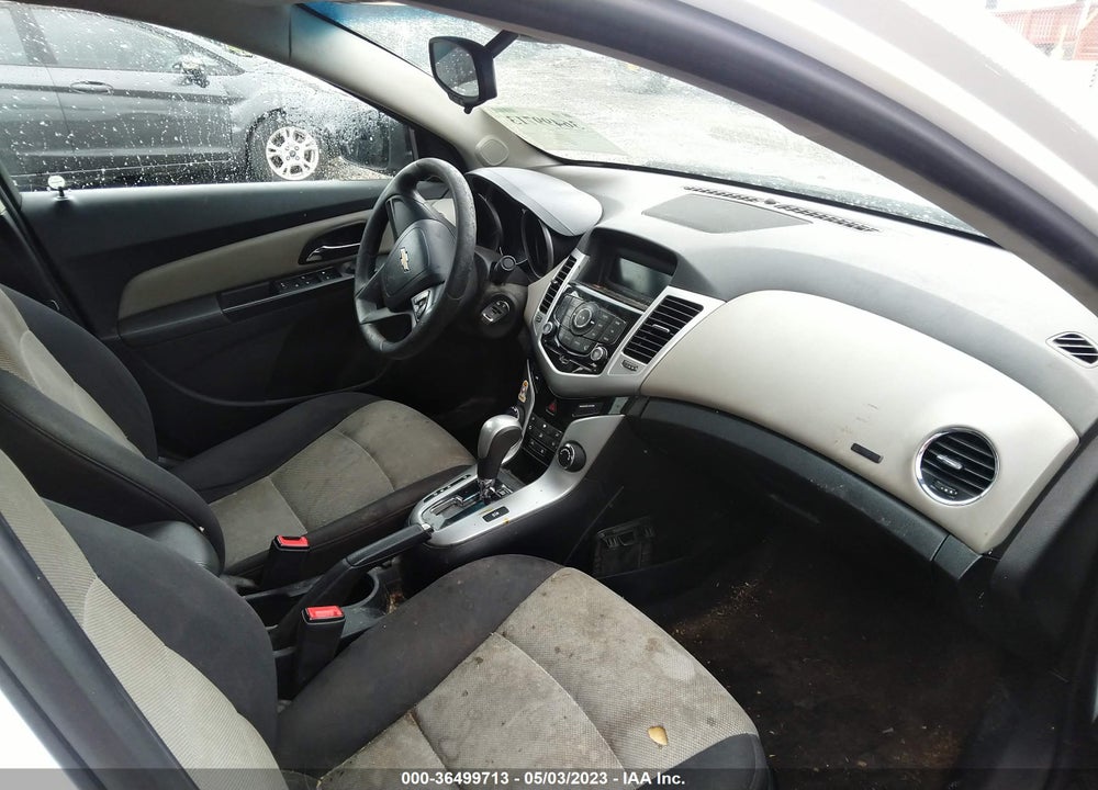 2015 CHEVROLET CRUZE LS AUTO VIN: 1G1PA5SH3F7132738