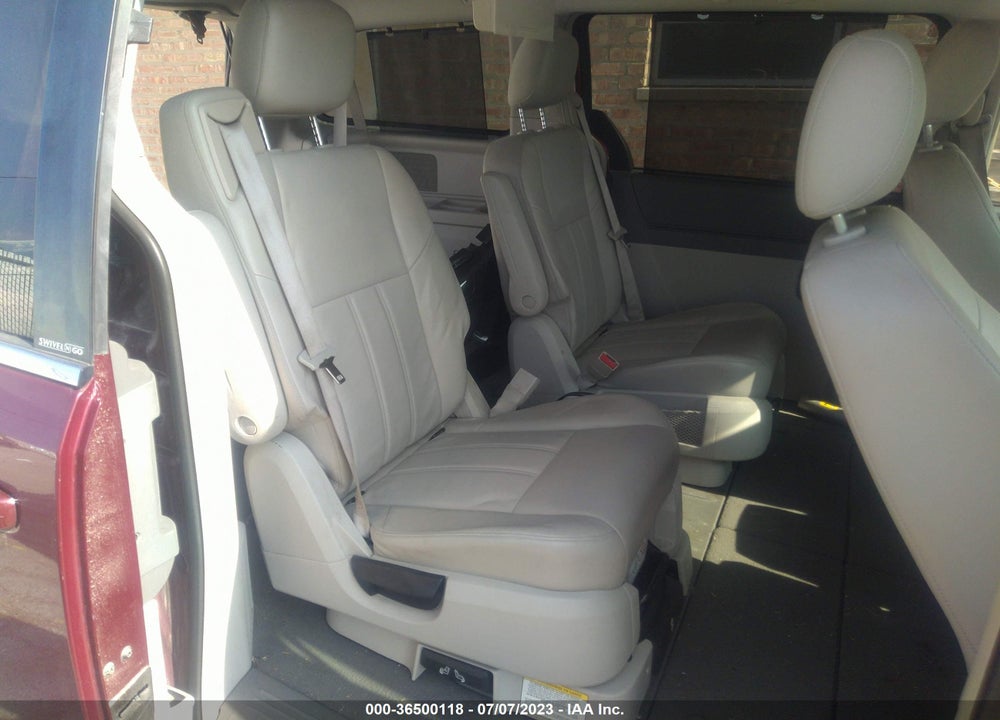 2008 CHRYSLER TOWN & COUNTRY TOURING VIN: 2A8HR54P78R740832