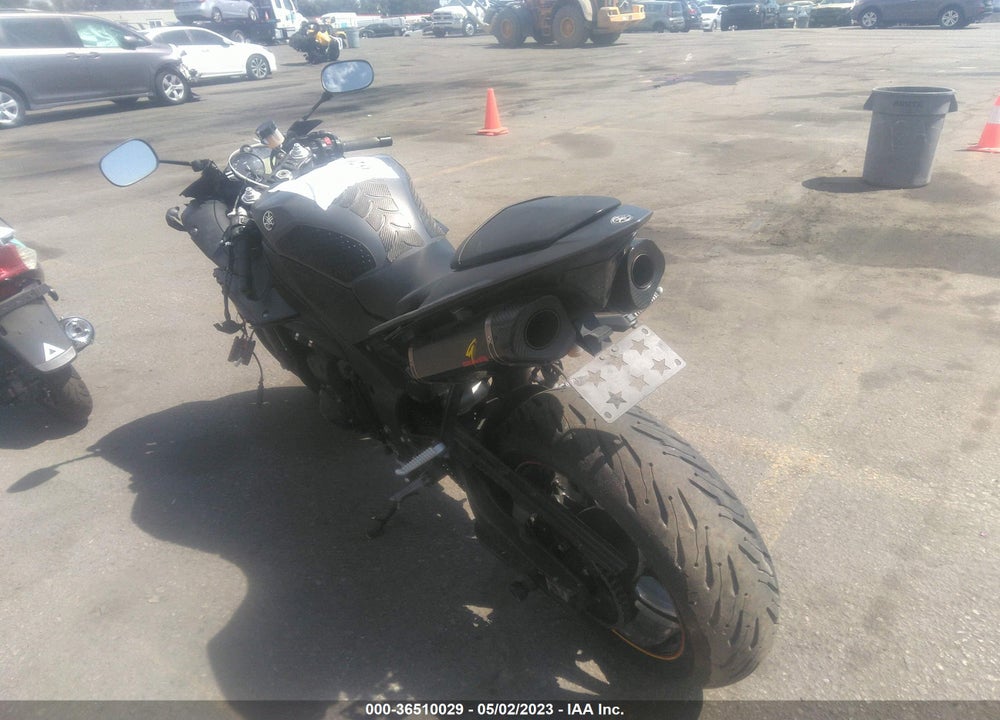 2013 YAMAHA YZFR1 C VIN: JYARN23Y5DA003123