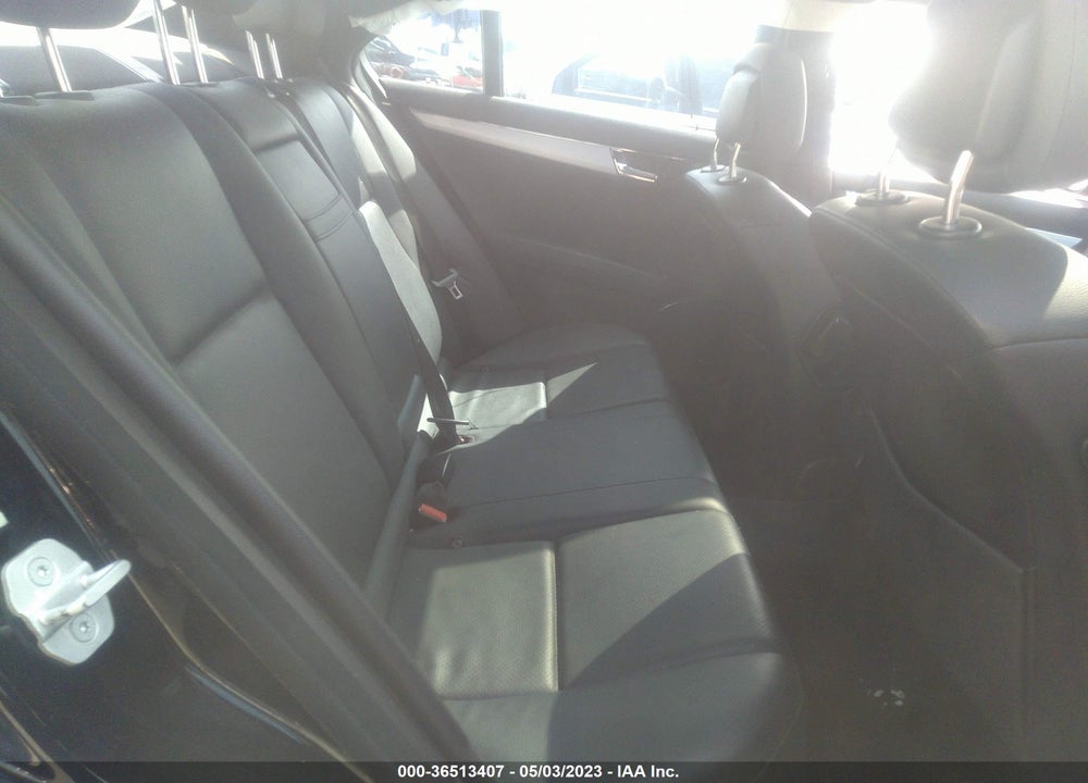 2008 MERCEDES-BENZ C 300 SPORT/LUXURY/ VIN: WDDGF54X38R016773