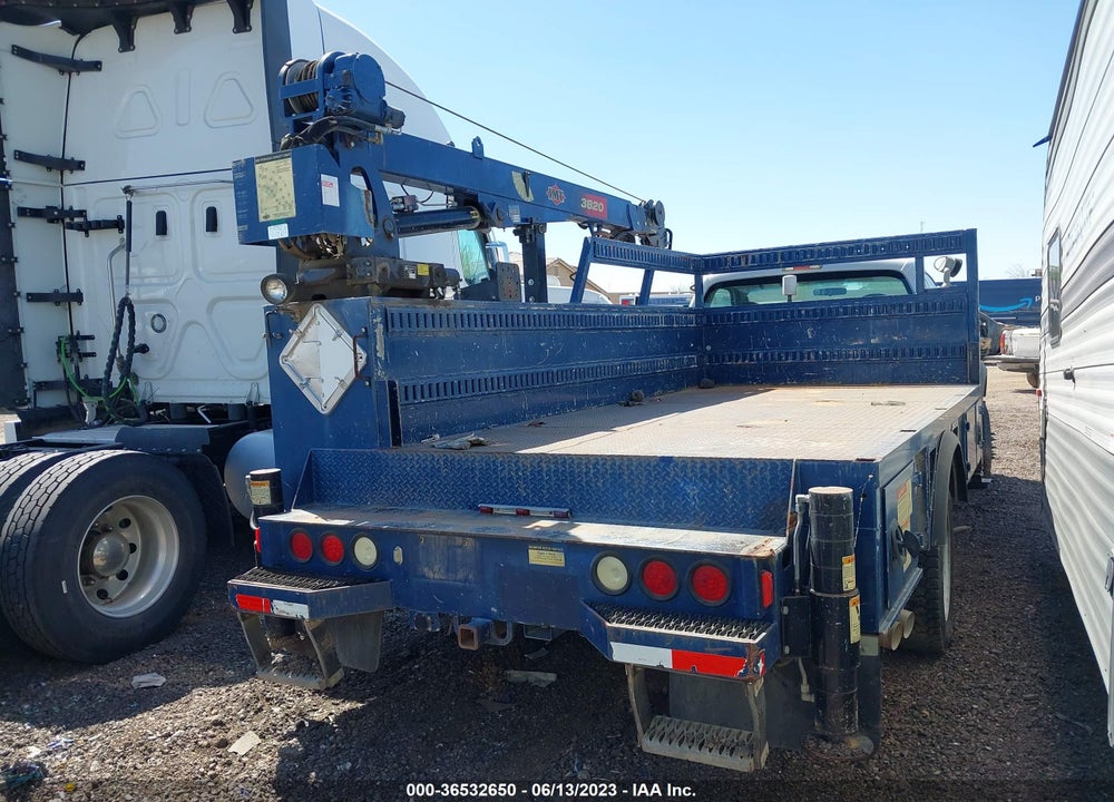 2009 FORD F-550 CHASSIS XLT/XL VIN: 1FDAF57R79EA32511