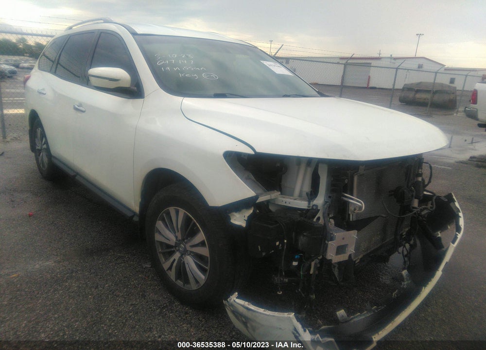 2019 NISSAN PATHFINDER SV VIN: 5N1DR2MM1KC647147
