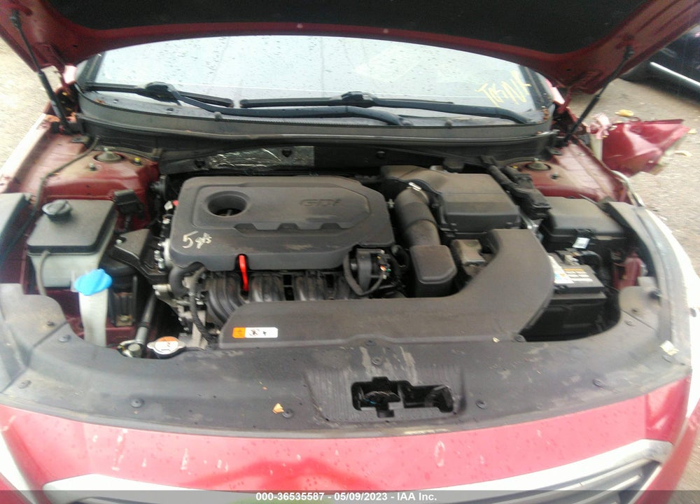 2015 HYUNDAI SONATA SE VIN: 5NPE24AF8FH204678