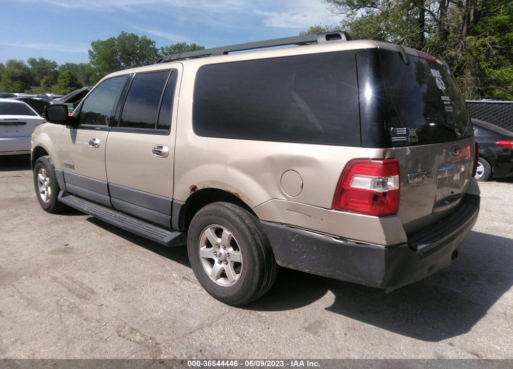 2007 FORD EXPEDITION EL XLT VIN: 1FMFK15527LA43872