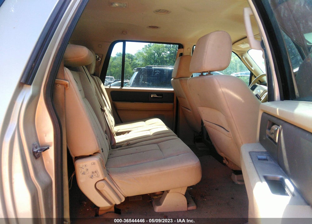 2007 FORD EXPEDITION EL XLT VIN: 1FMFK15527LA43872
