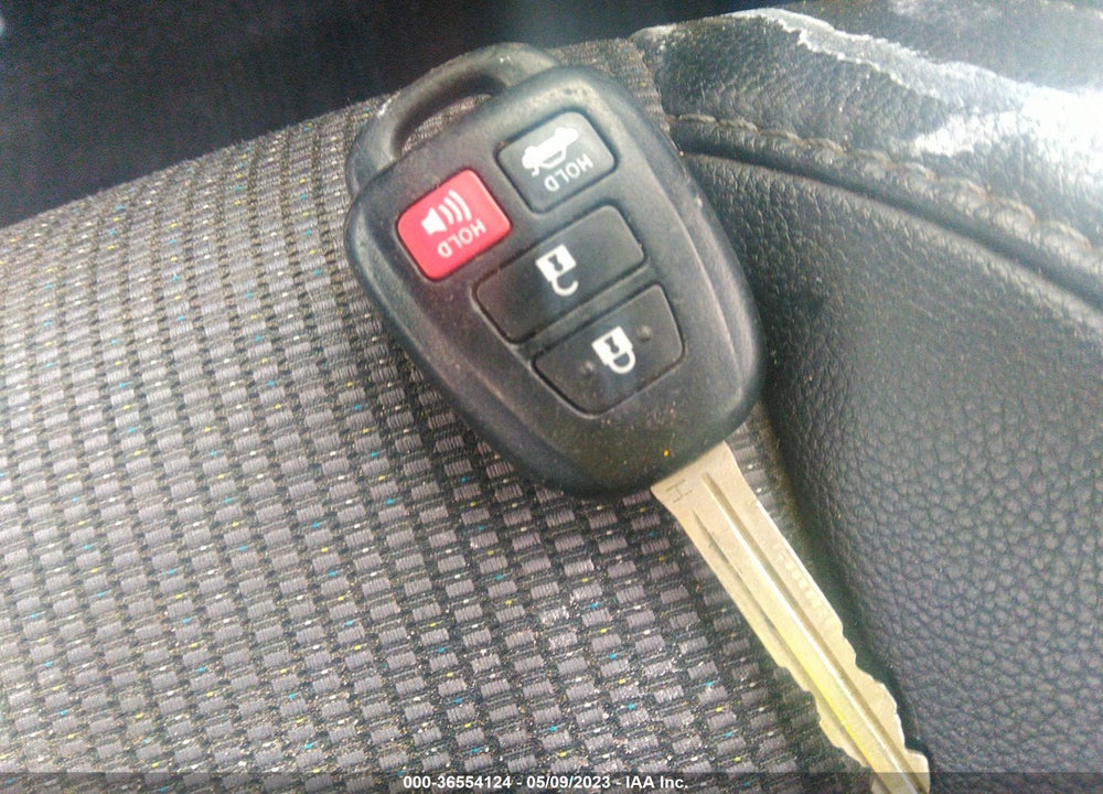 2019 TOYOTA COROLLA SE VIN: 2T1BURHE9KC189970
