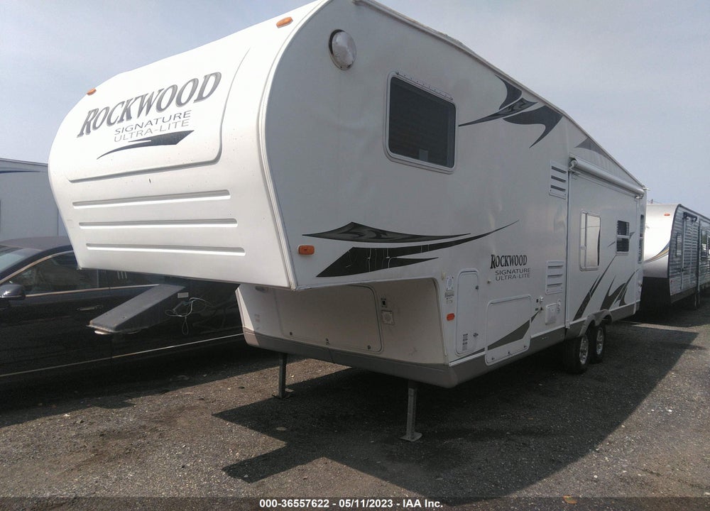 2009 ROCKWOOD SIGNATURE LITE 8288S VIN: 4X4FRLD2891827033