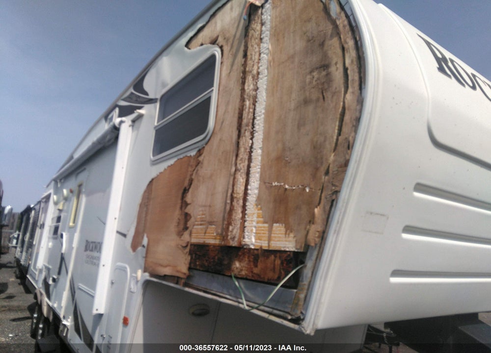 2009 ROCKWOOD SIGNATURE LITE 8288S VIN: 4X4FRLD2891827033