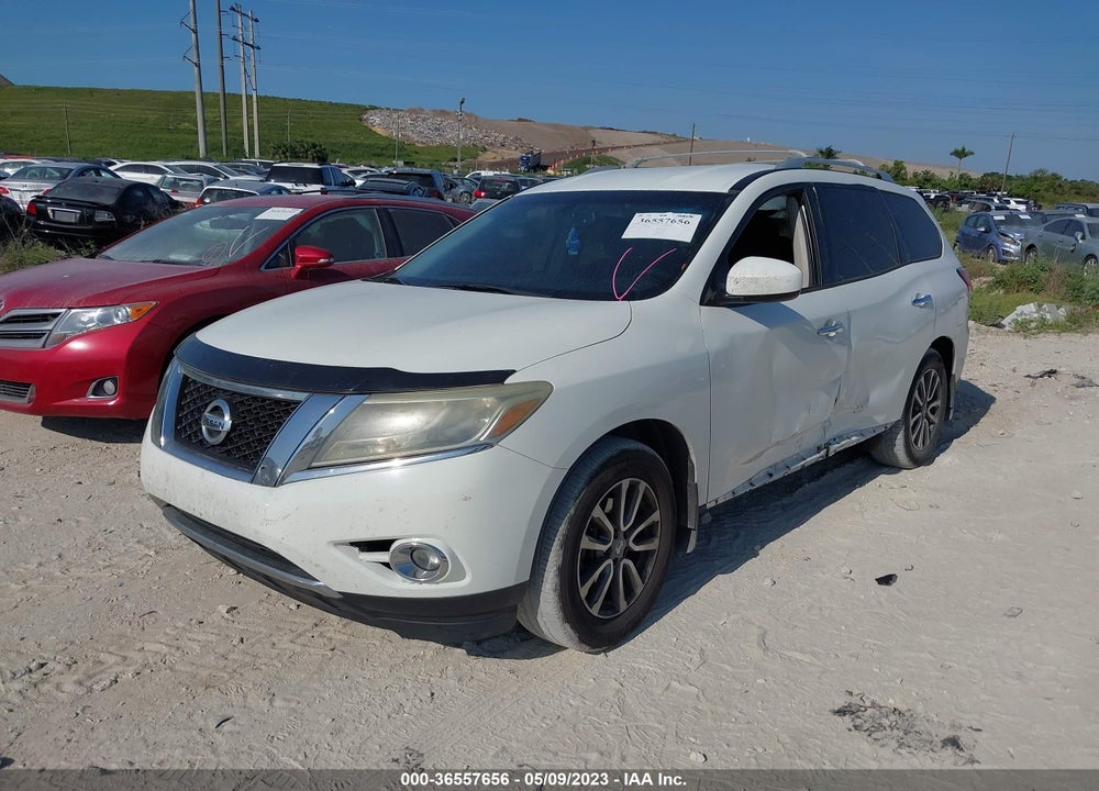2015 NISSAN PATHFINDER SV VIN: 5N1AR2MN4FC724000