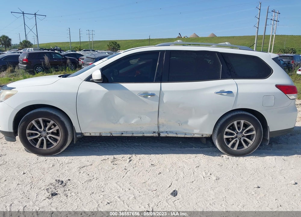 2015 NISSAN PATHFINDER SV VIN: 5N1AR2MN4FC724000