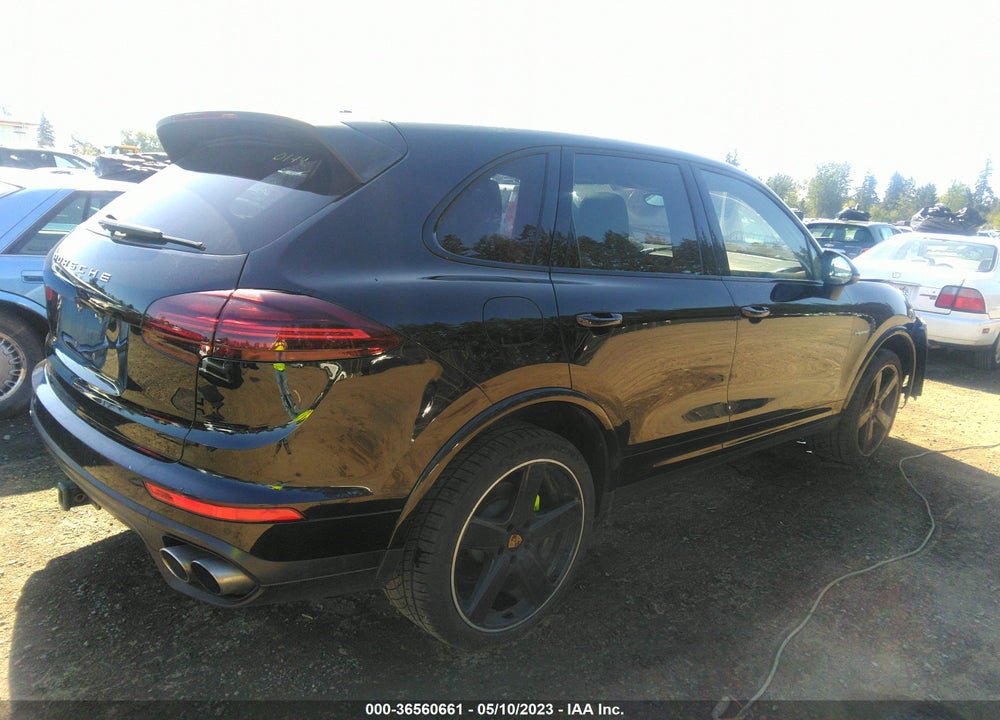 2017 PORSCHE CAYENNE E-HYBRID S PLATINUM EDITION VIN: WP1AE2A26HLA70144