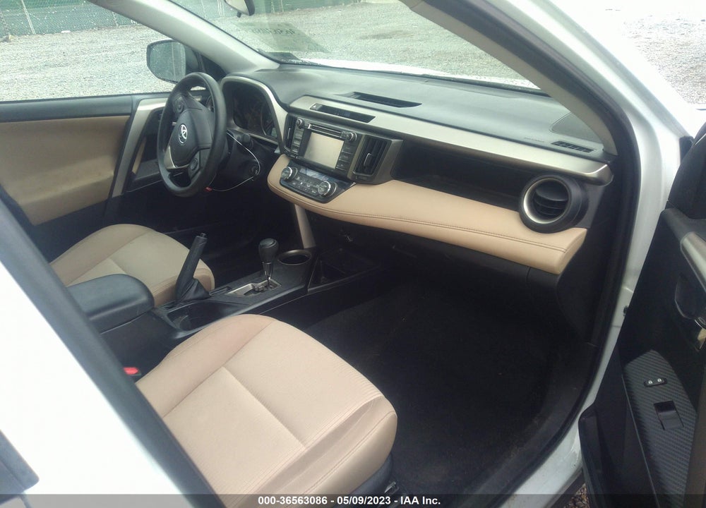 2014 TOYOTA RAV4 XLE VIN: 2T3RFREV4EW205757
