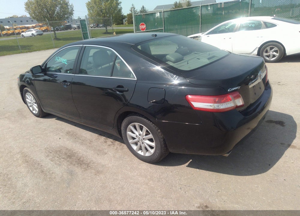 2011 TOYOTA CAMRY XLE V6 VIN: 4T1BK3EK6BU132783