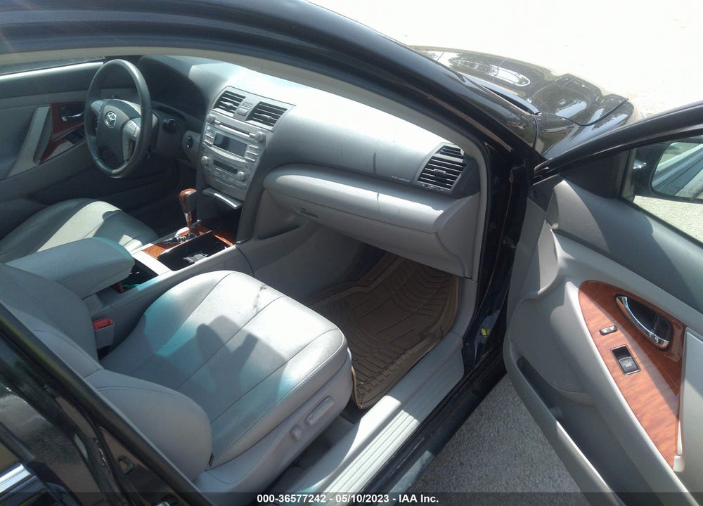 2011 TOYOTA CAMRY XLE V6 VIN: 4T1BK3EK6BU132783