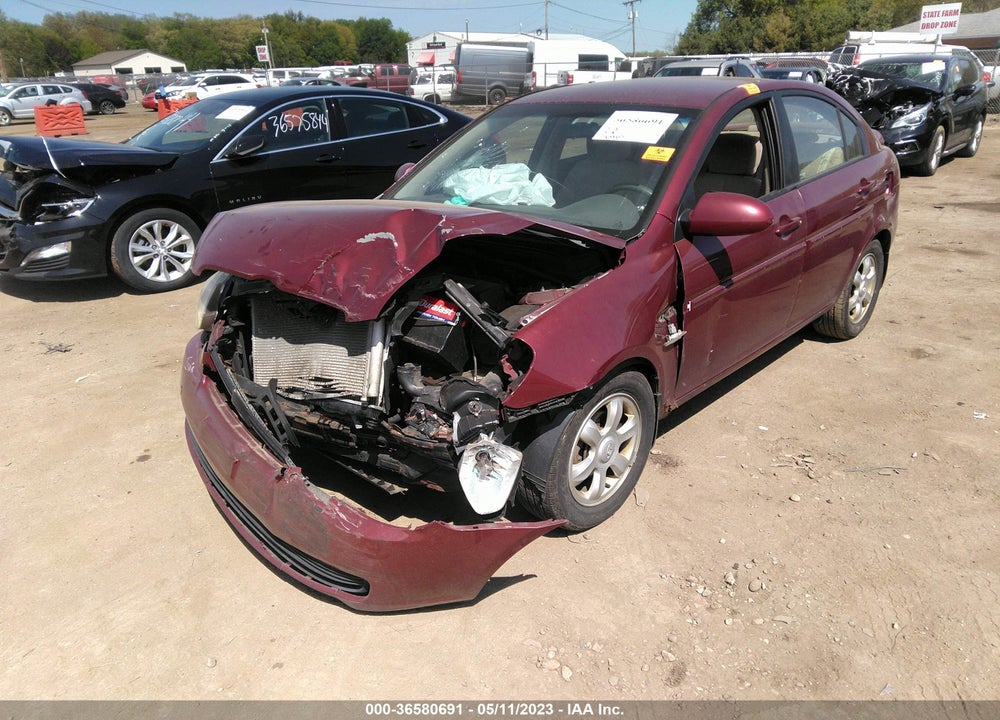 2007 HYUNDAI ACCENT GLS VIN: KMHCN46C57U102884