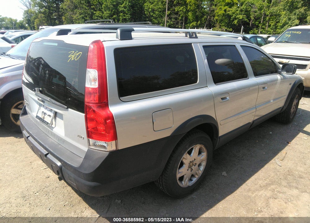 2005 VOLVO XC70 2.5T AWD VIN: YV1SZ592451203663