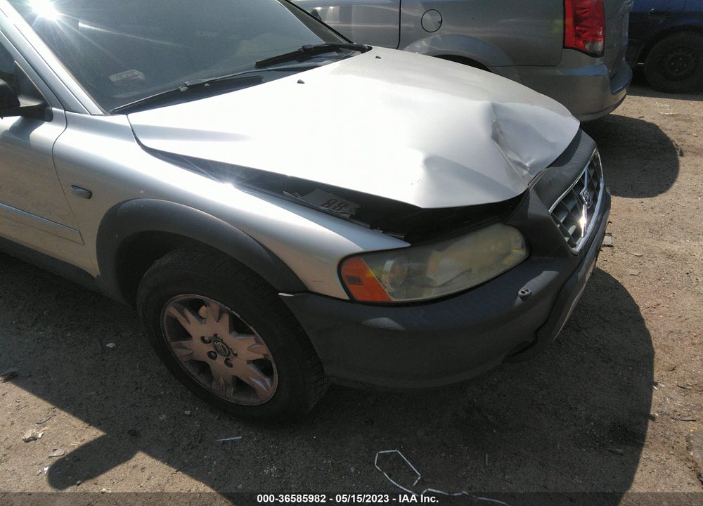 2005 VOLVO XC70 2.5T AWD VIN: YV1SZ592451203663