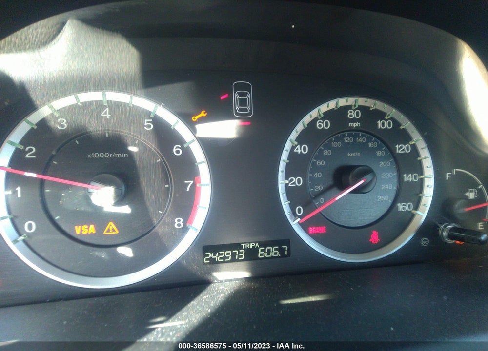 2008 HONDA ACCORD 2.4 LX-P VIN: 1HGCP25458A101316