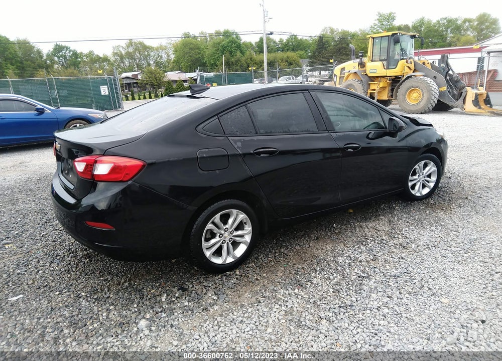2019 CHEVROLET CRUZE LS VIN: 1G1BC5SM0K7151355