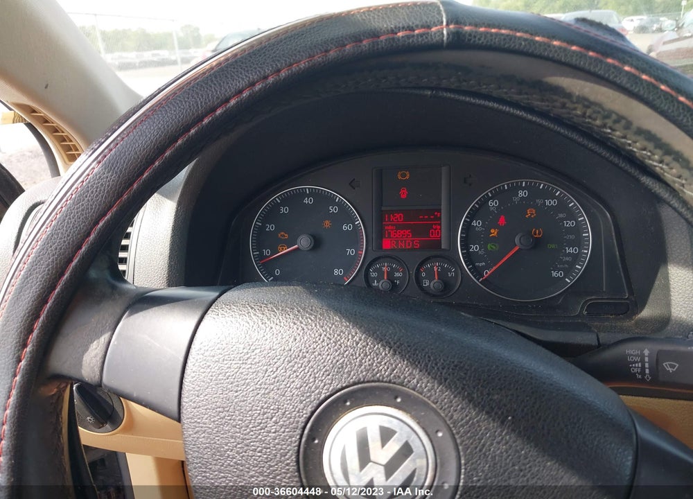 2008 VOLKSWAGEN JETTA VIN: 3VWRM71KX8M051595