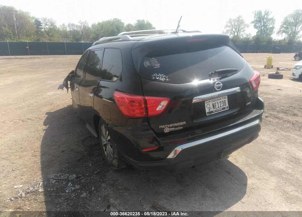 2018 NISSAN PATHFINDER S VIN: 5N1DR2MM4JC626873