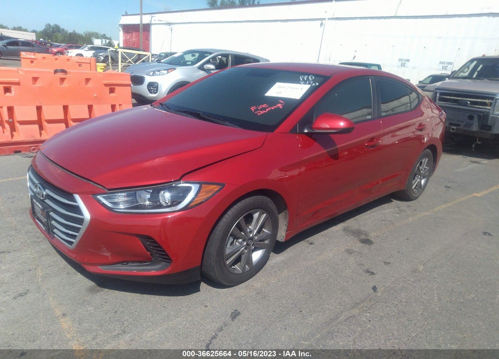 2018 HYUNDAI ELANTRA SEL VIN: 5NPD84LF8JH390206