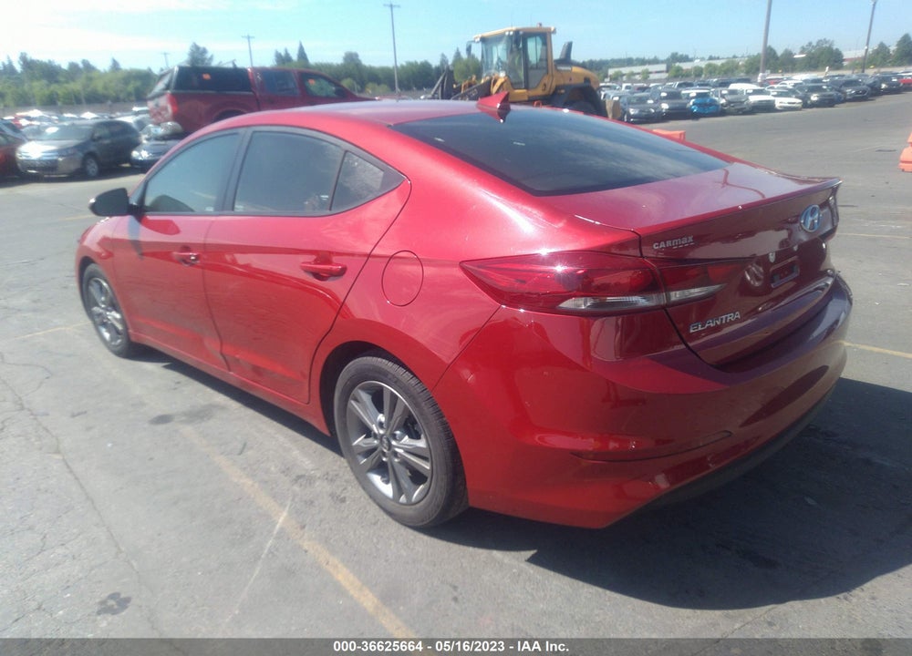 2018 HYUNDAI ELANTRA SEL VIN: 5NPD84LF8JH390206
