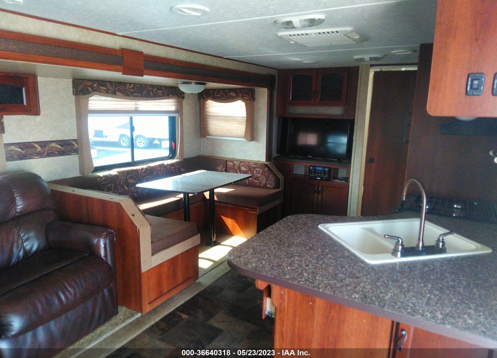2014 AVENGER UNKNOWN VIN: 5ZT2AVSB1EB902443