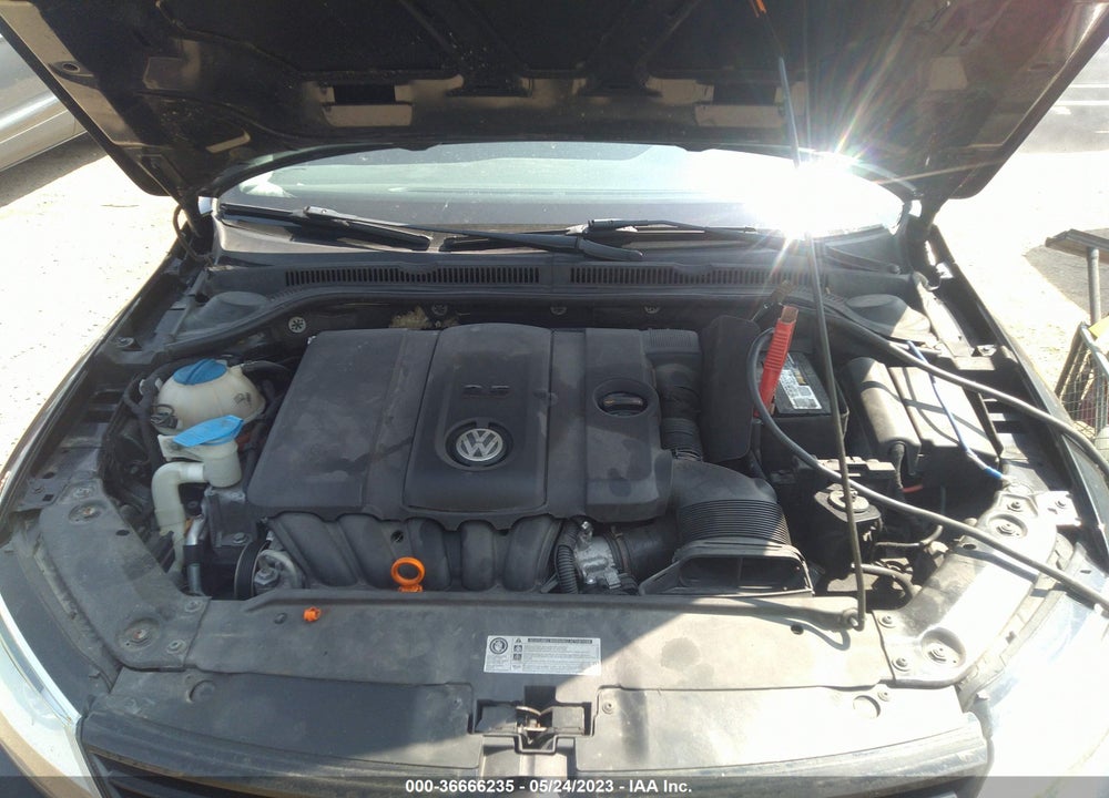 2012 VOLKSWAGEN JETTA 2.5L SE VIN: 3VWDP7AJ2CM337345