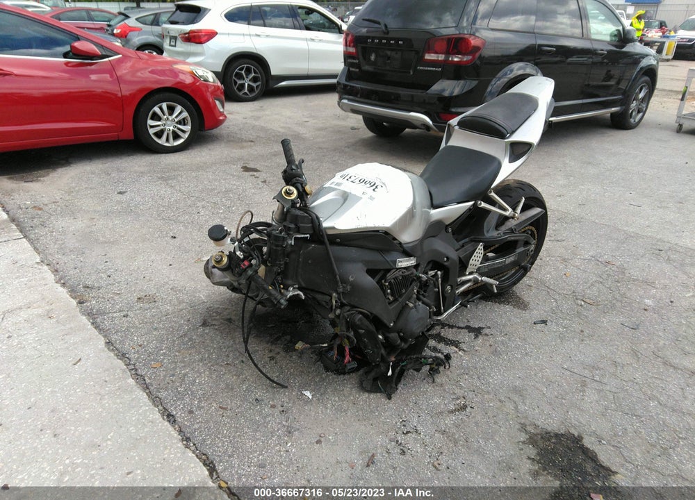 2007 HONDA CBR1000 RR VIN: JH2SC57007M301378