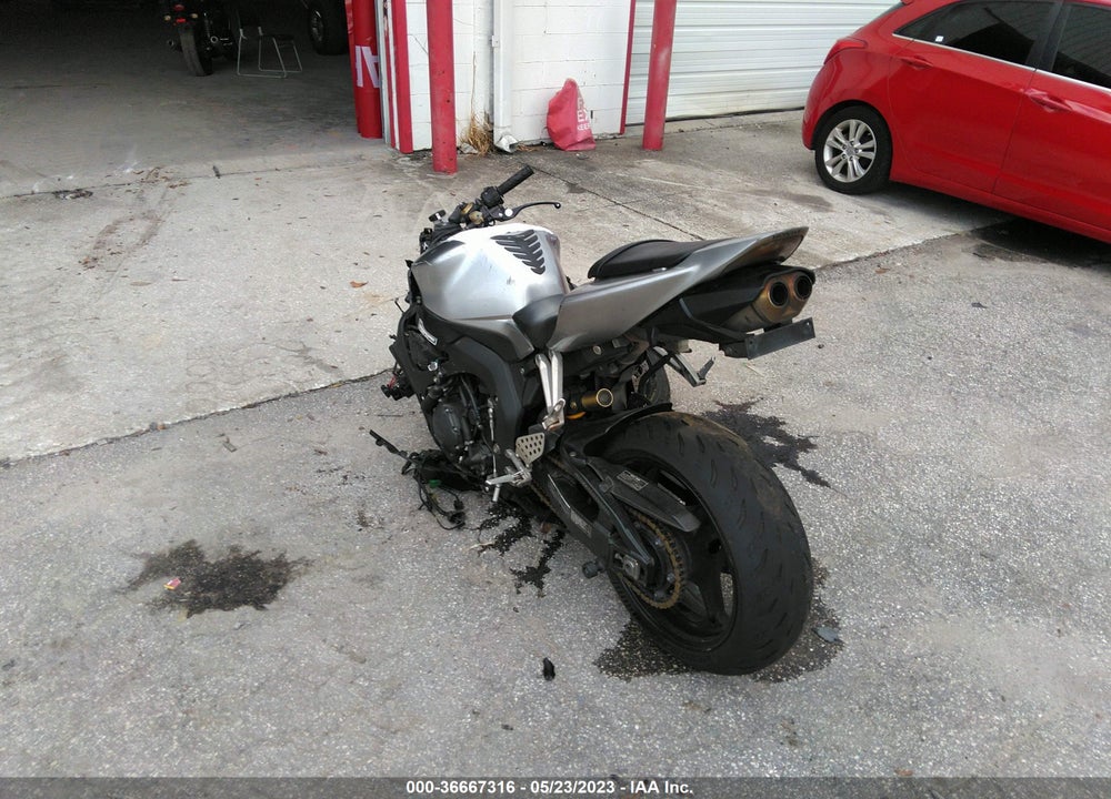 2007 HONDA CBR1000 RR VIN: JH2SC57007M301378