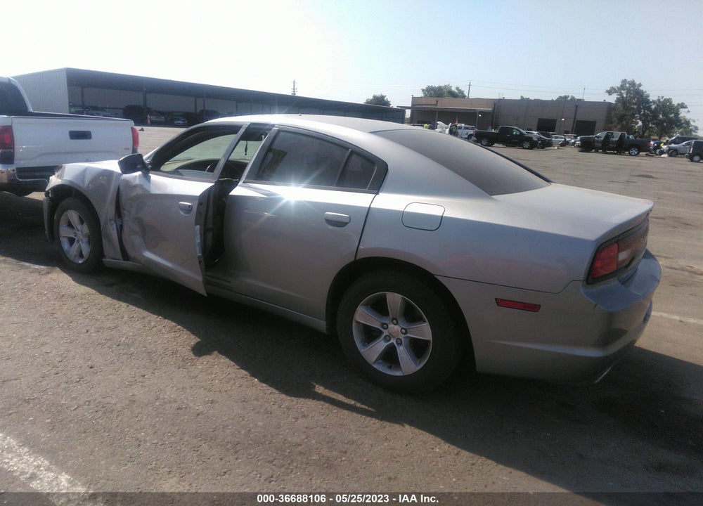 2011 DODGE CHARGER VIN: 2B3CL3CG8BH545572