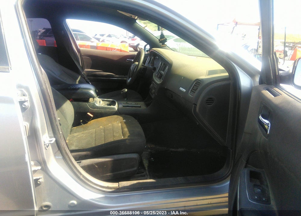 2011 DODGE CHARGER VIN: 2B3CL3CG8BH545572