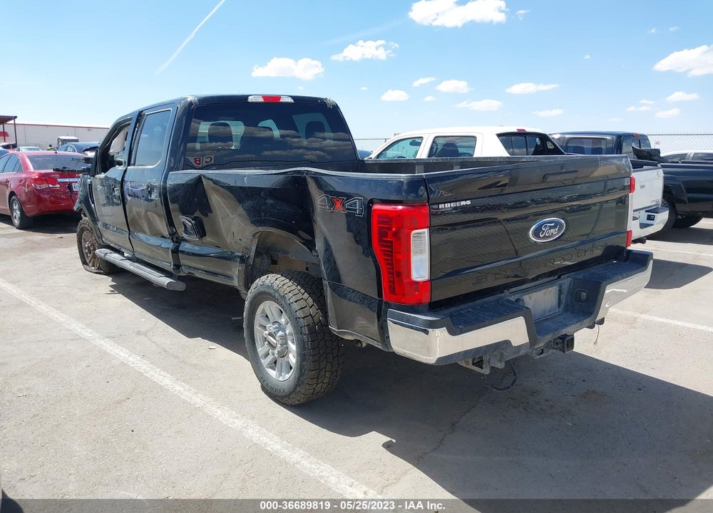 2017 FORD F-250 XLT VIN: 1FT7W2B68HED14360