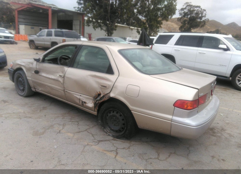 2001 TOYOTA CAMRY CE/XLE/LE VIN: JT2BG22K710542561