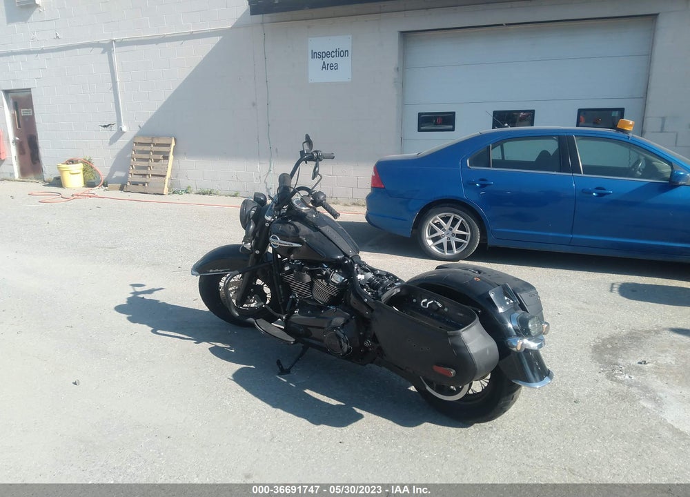 2020 HARLEY-DAVIDSON FLHCS VIN: 1HD1YBK14LB070218