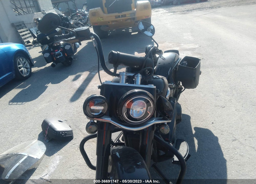 2020 HARLEY-DAVIDSON FLHCS VIN: 1HD1YBK14LB070218
