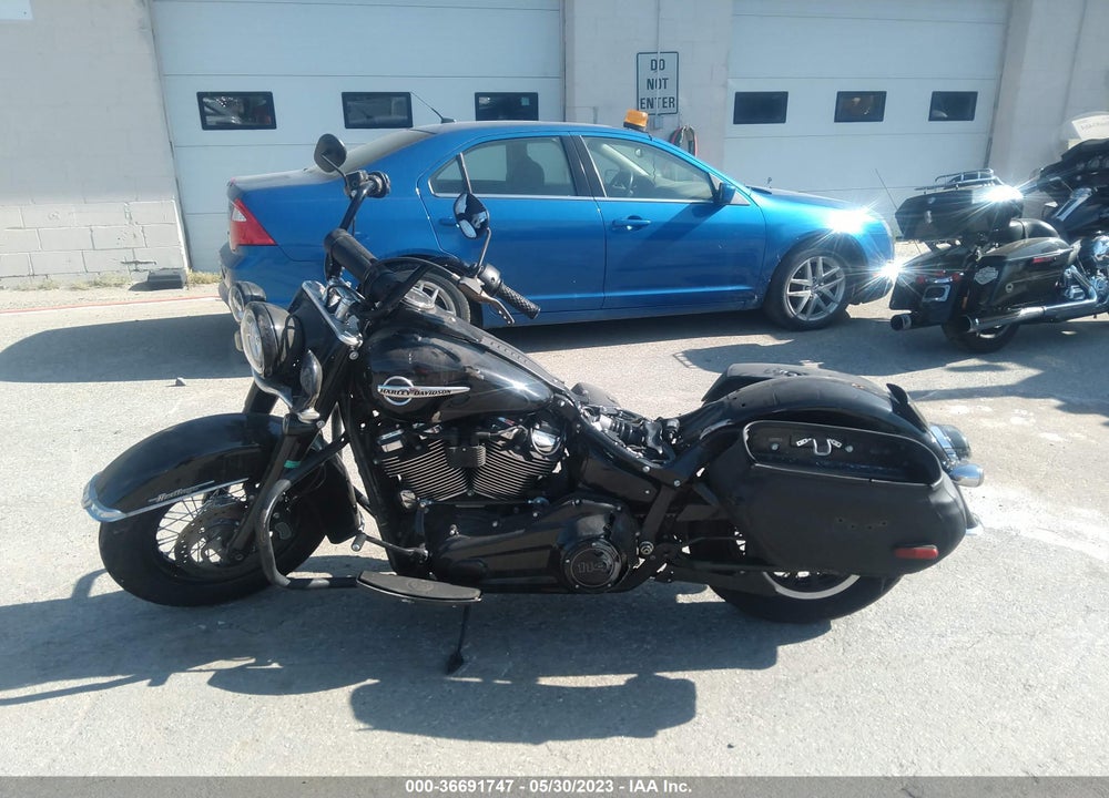 2020 HARLEY-DAVIDSON FLHCS VIN: 1HD1YBK14LB070218