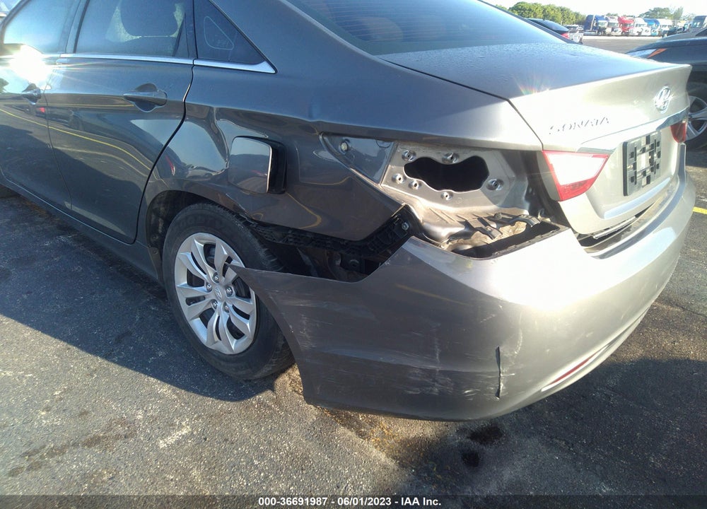 2011 HYUNDAI SONATA GLS VIN: 5NPEB4ACXBH210790