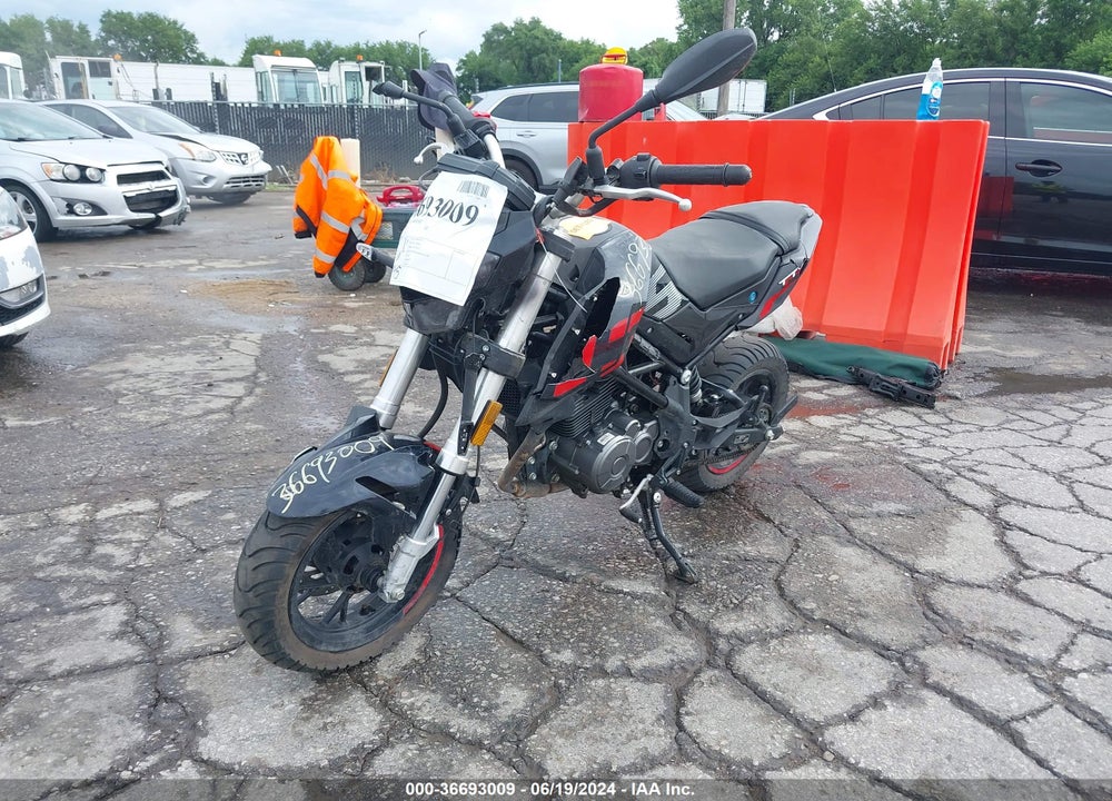 2021 BENELLI TNT VIN: LBBPEA079MBD03305