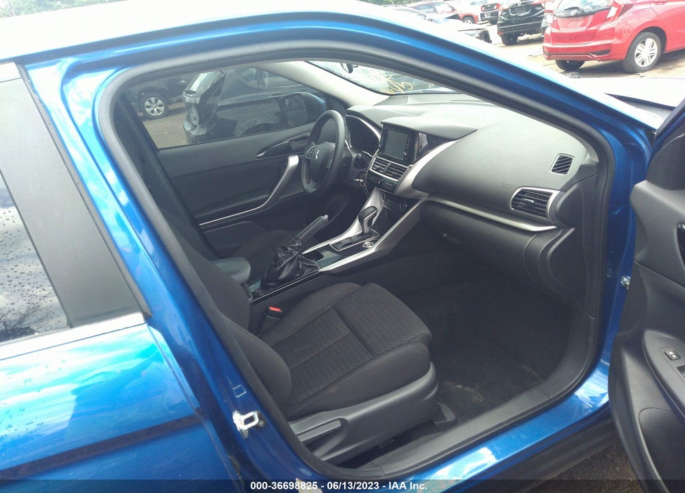 2019 MITSUBISHI ECLIPSE CROSS ES VIN: JA4AT3AA1KZ031366