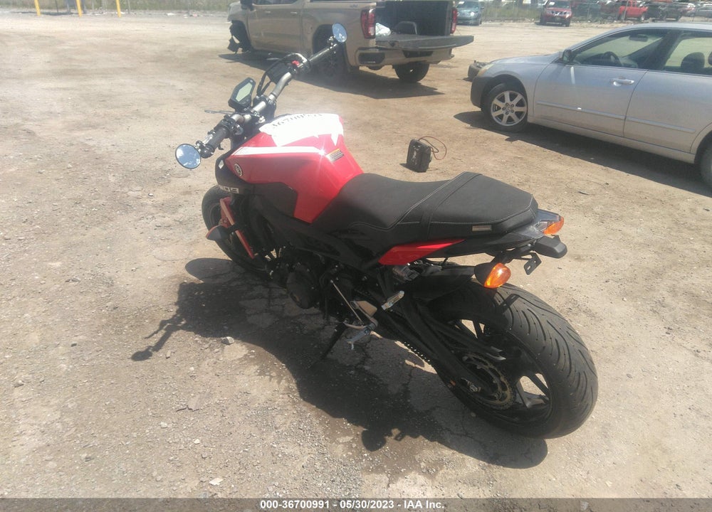 2018 YAMAHA MT09 VIN: JYARN53E3JA003737