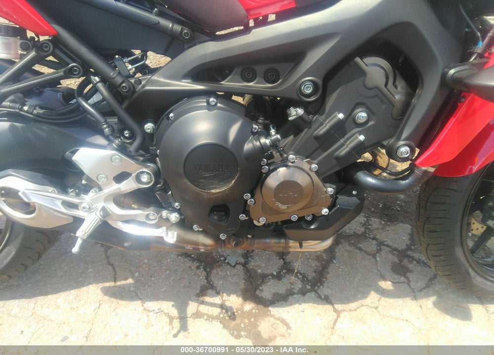2018 YAMAHA MT09 VIN: JYARN53E3JA003737