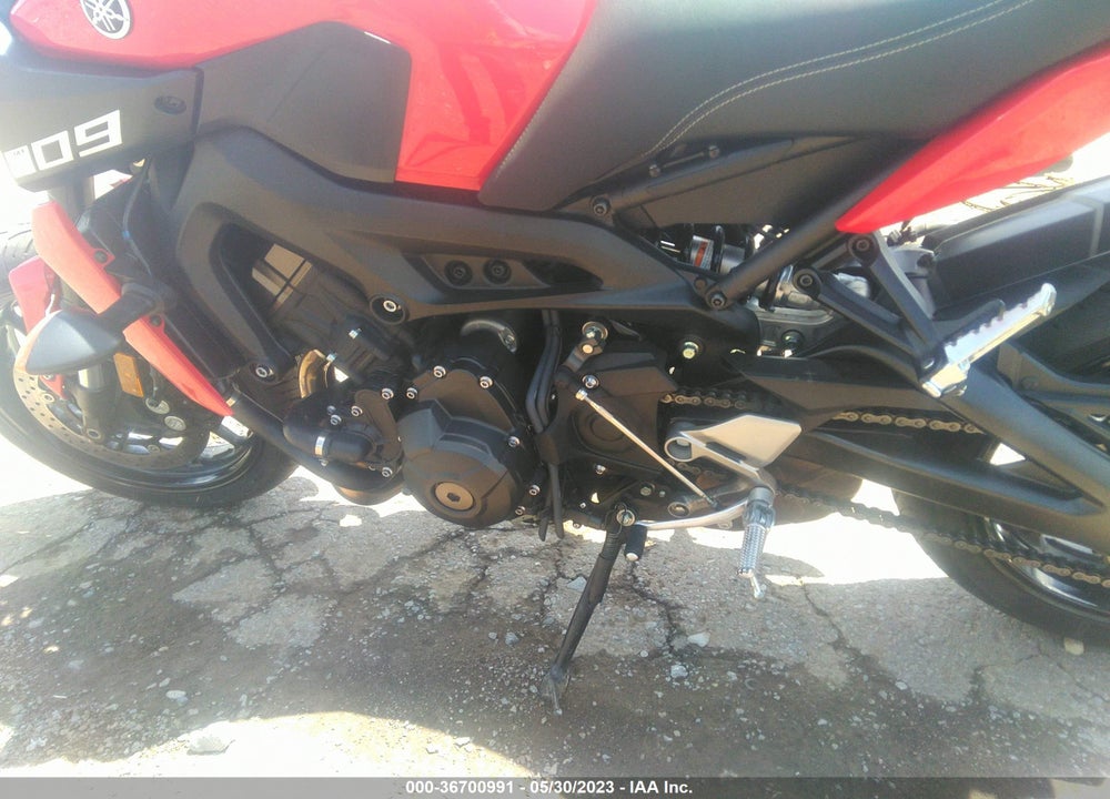 2018 YAMAHA MT09 VIN: JYARN53E3JA003737