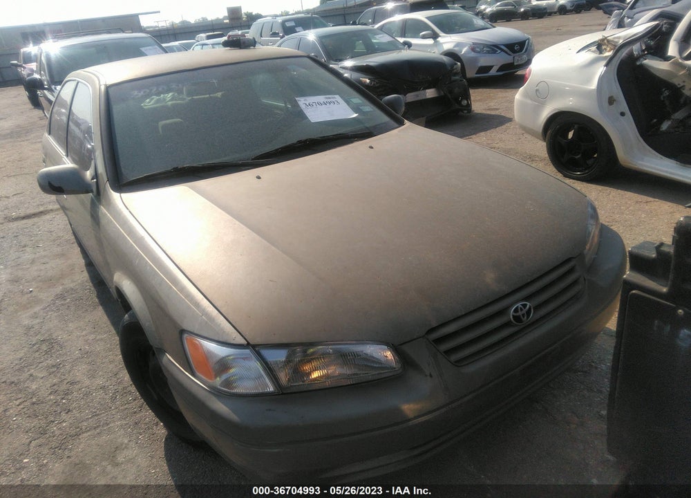 1999 TOYOTA CAMRY LE VIN: JT2BG22K3X0291143